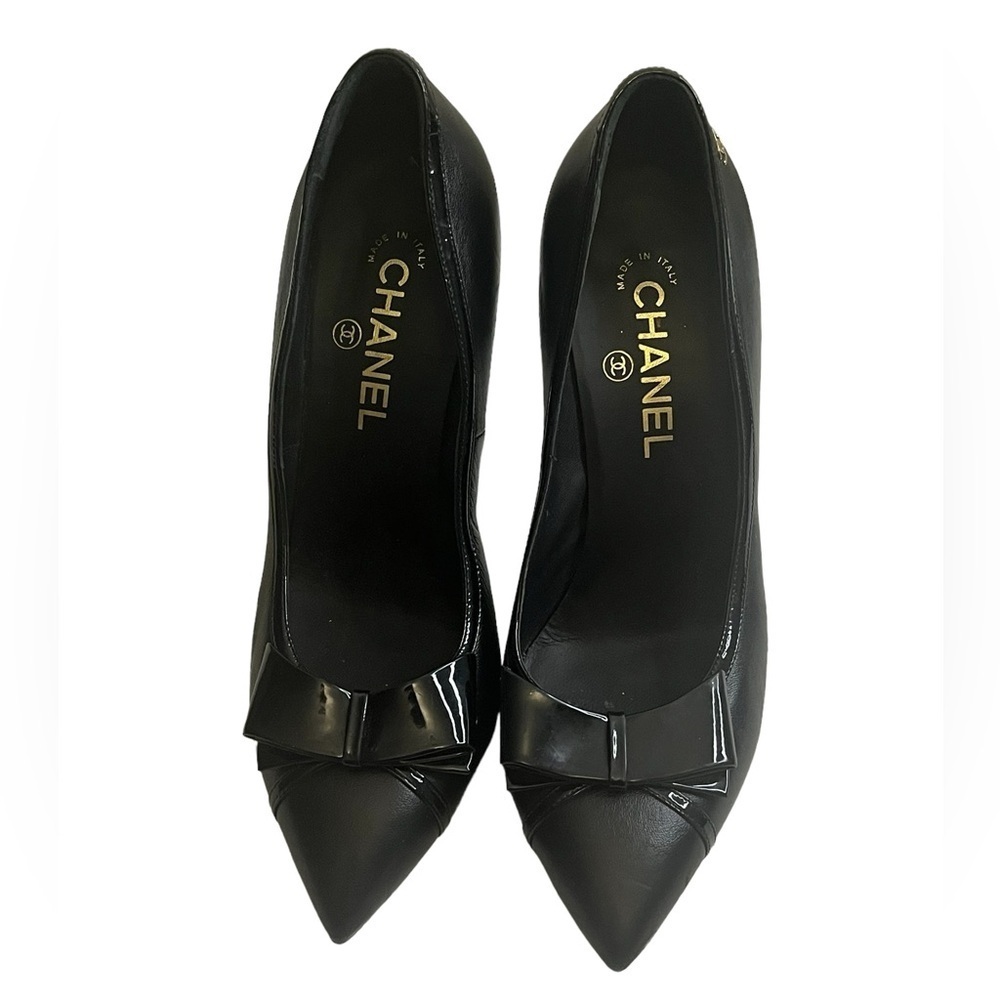 Chanel women black heels size 8.5